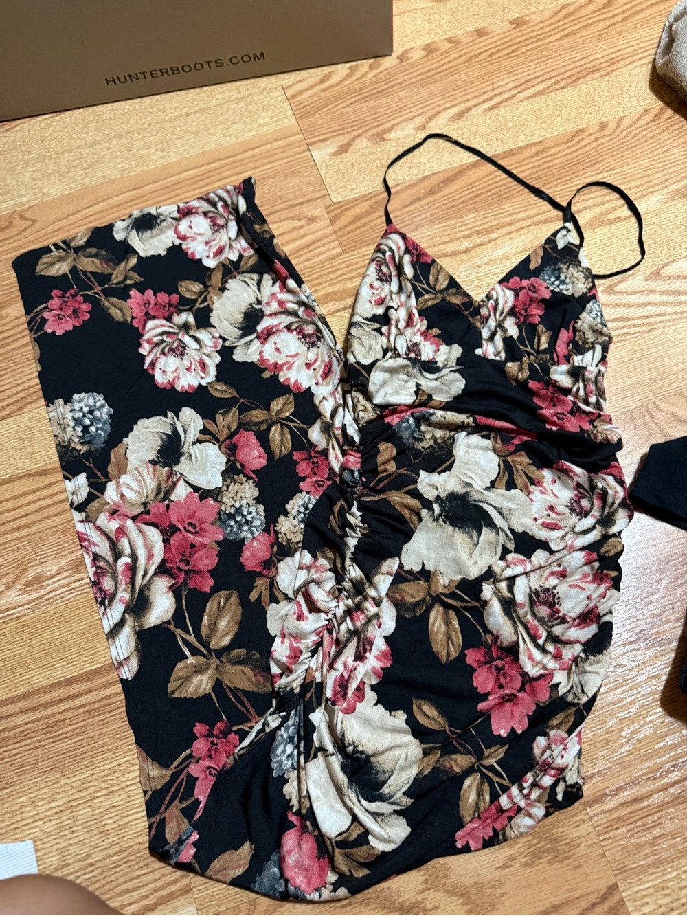 Windsor Floral Print Jacket in Black, Cream, Burgundy